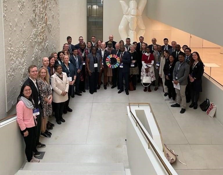 Group Photo “Advancing implementation of the SDGs: Workshop on Voluntary Local Reviews”, 3-4 October 2022, Helsinki, Finland