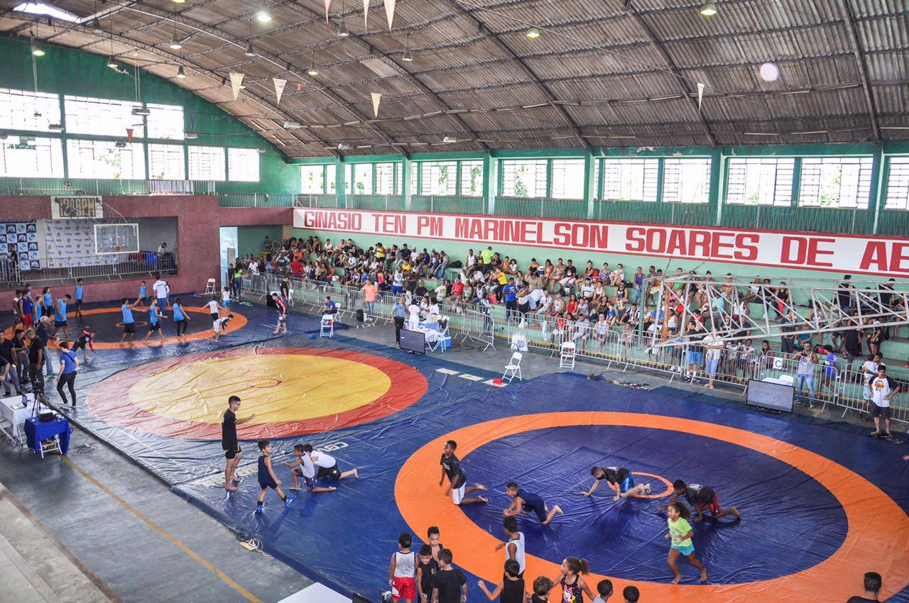 We are the Wrestling League of the State of Rio de Janeiro - LWERJ, a non-governmental organization that promotes human development and social inclusion through sport, our project consists of teaching wrestling for children and adults.