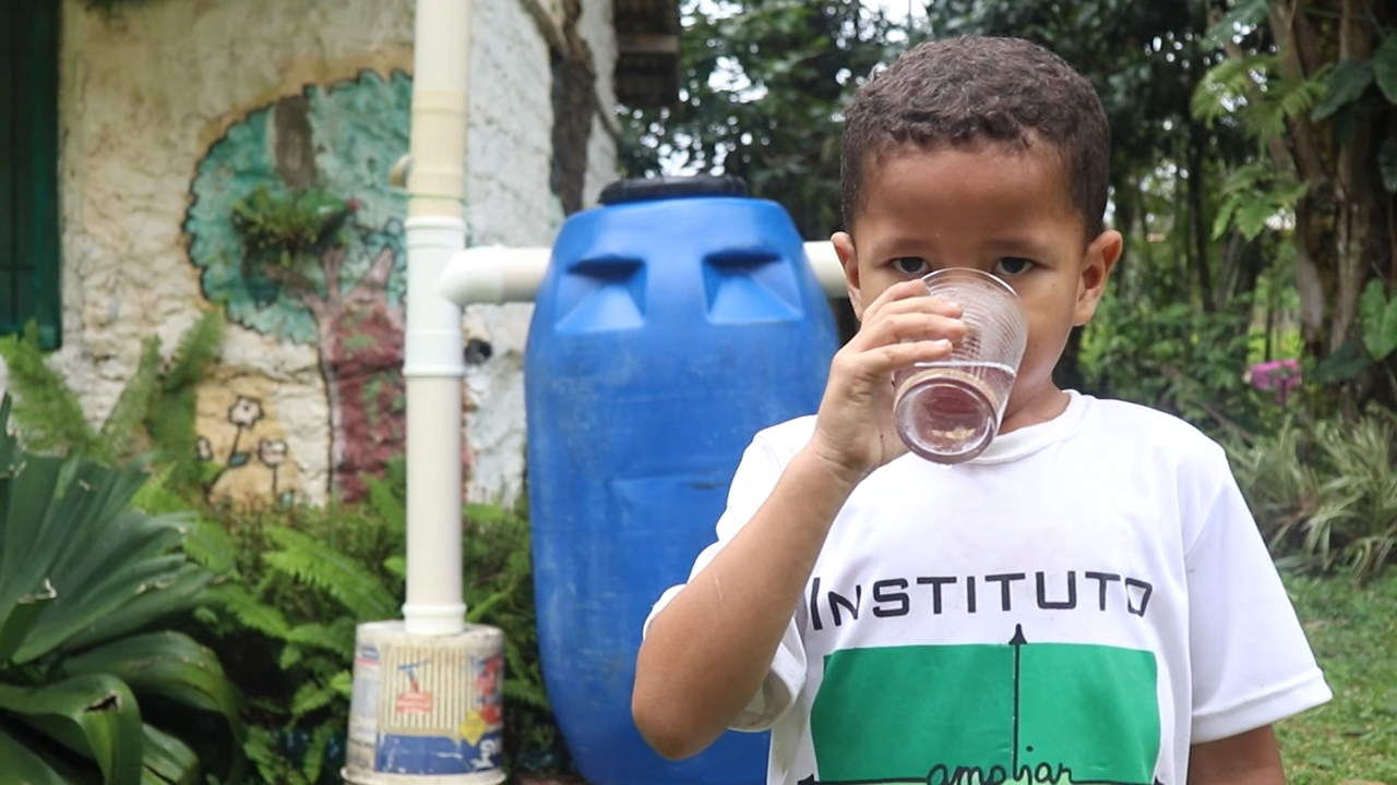 Amana Katu is a social business that works to solve the problem of social inaccessibility to drinking water in the Amazon, in order to reach the UN Sustainable Development Goal for 2030 number 06. Amana Katu is a social business that works to solve the problem of social inaccessibility to drinking water in the Amazon, in order to reach the UN Sustainable Development Goal for 2030 number 06.